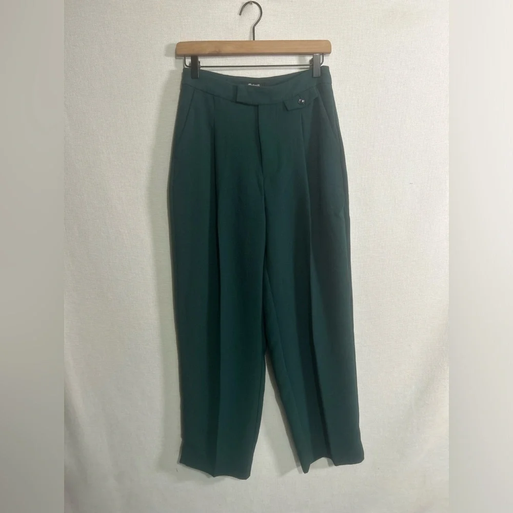 MADEWELL HIGH RISE ROSEDALE STRAIGHT TROUSER PANTS IN CREPE SPRUCE GREEN - Picture 4 of 11